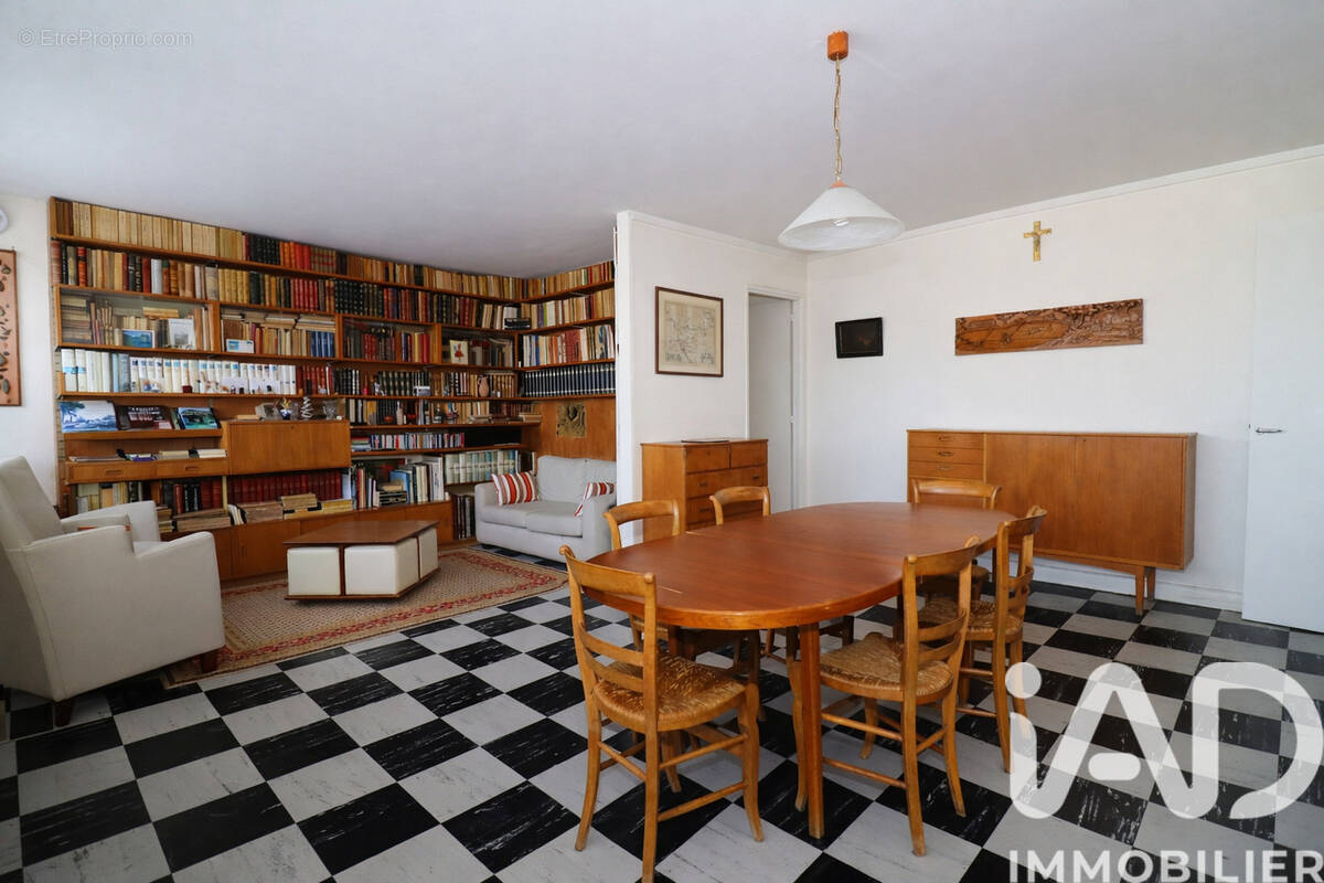 Photo 1 - Appartement à ISSY-LES-MOULINEAUX