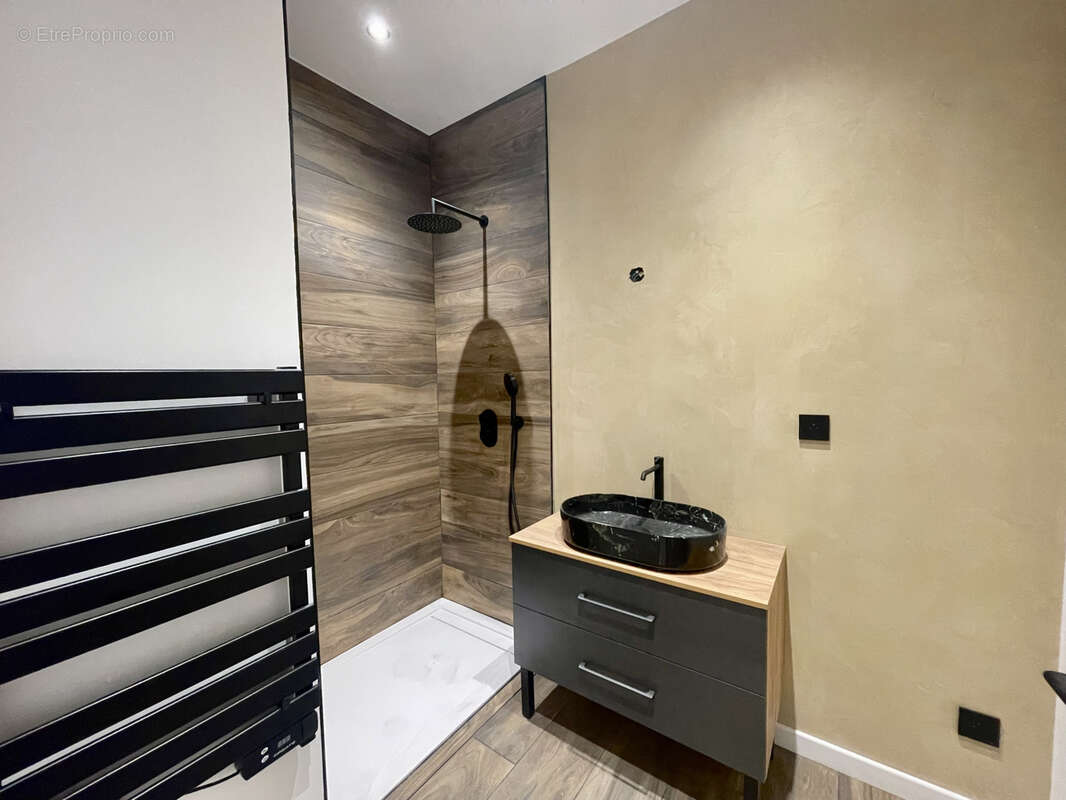 Appartement à COGNIN