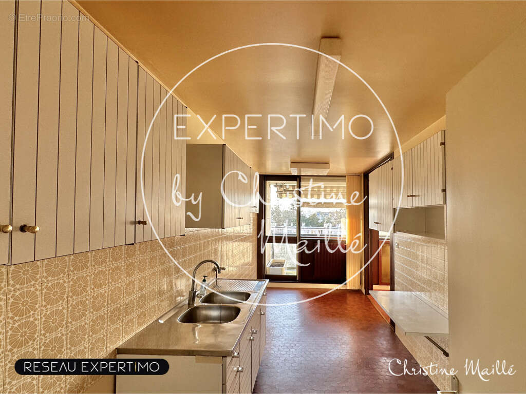 Appartement à VERSAILLES