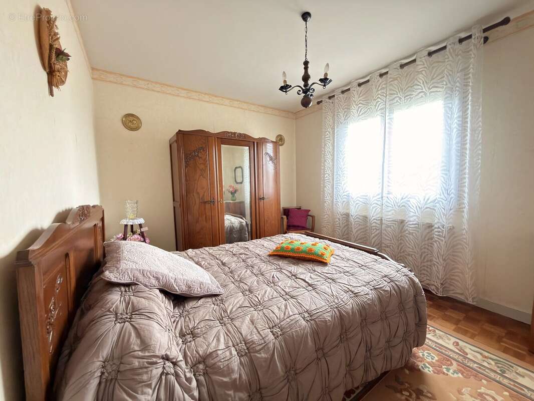 Maison à RUFFEC