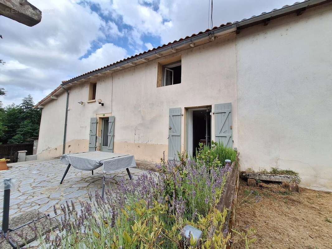 Maison à ANSAC-SUR-VIENNE