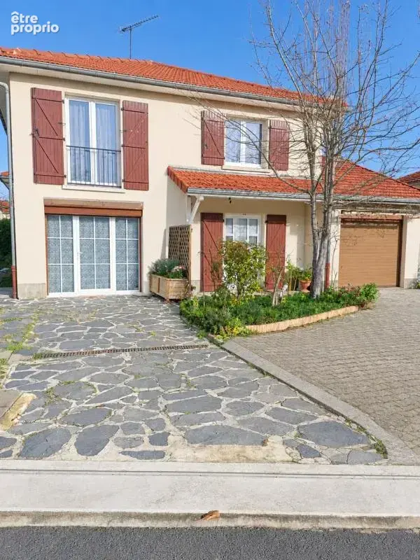 Maison à COURNON-D'AUVERGNE