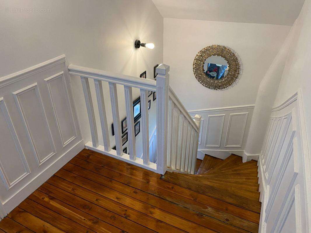 Maison à CHOISY-LE-ROI