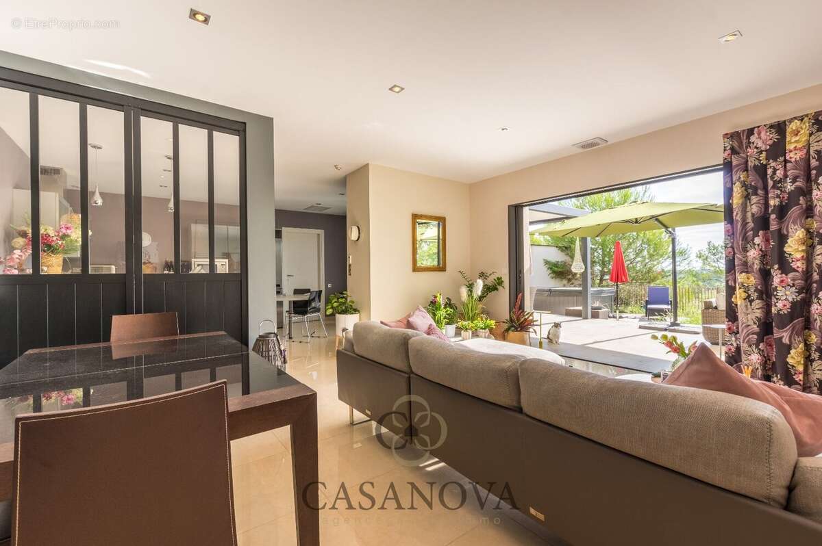 Maison à SAINT-GELY-DU-FESC