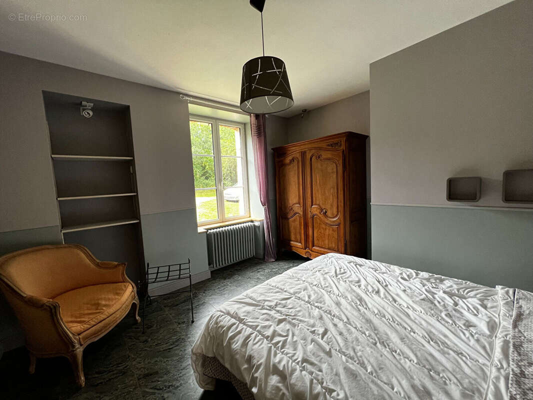 Maison 418 m² à Persac  - photo 7