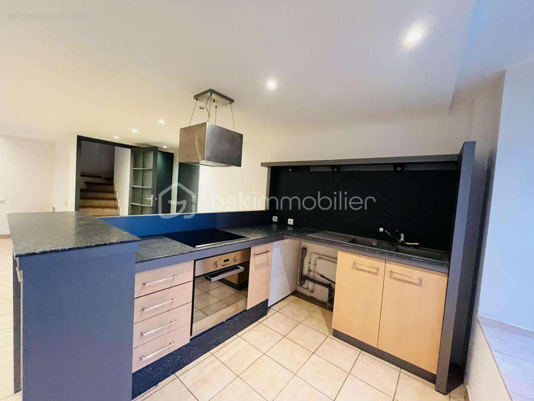 Appartement à VILLIERS-SUR-MORIN