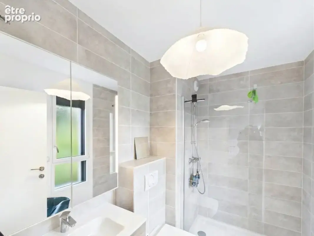 Évian-les-Bains   Appartement 5 pièces avec vue sur le lac - photo 8