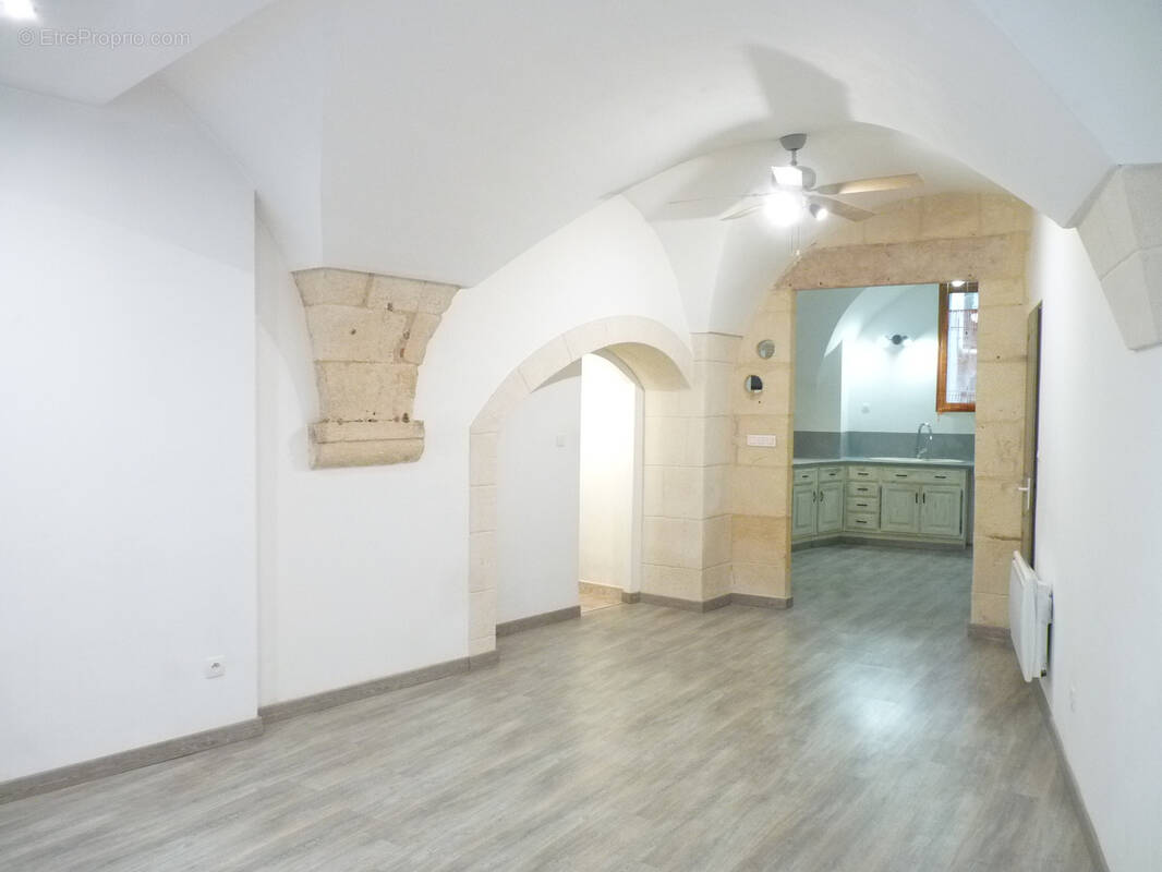 Maison à SAINT-GILLES