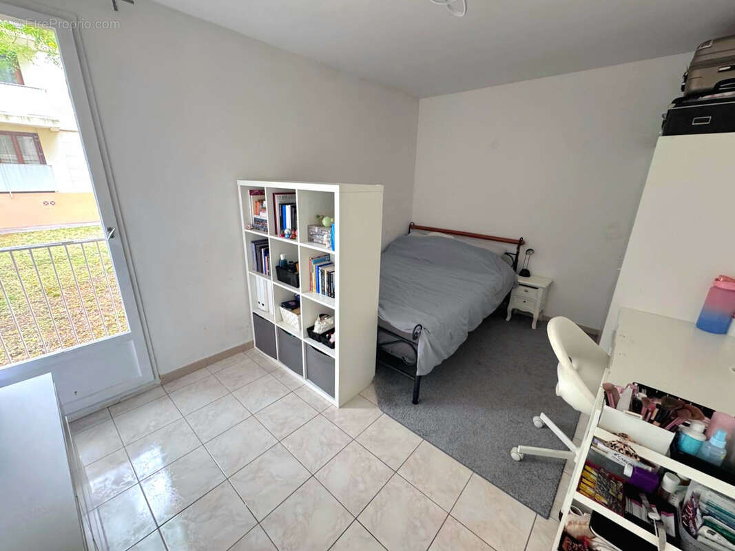 Appartement à MARSEILLE-9E