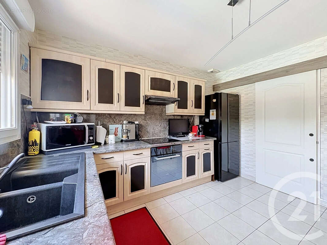 Maison 110 m² à Lavau  - photo 6