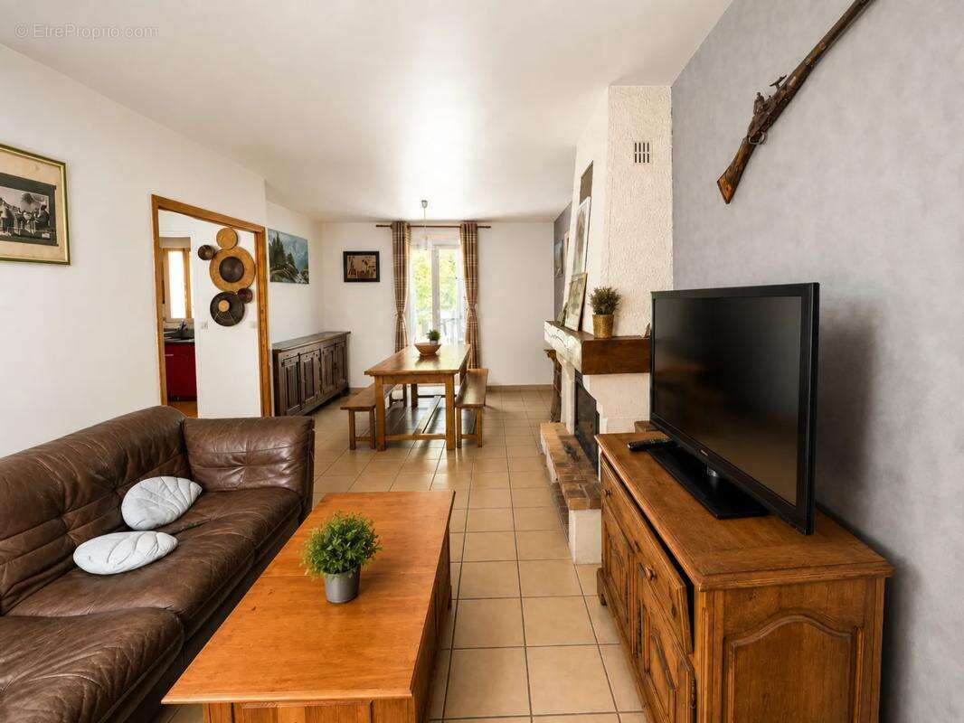 Maison familiale 5 pièces - 105 m² – Fort potentiel à rénover - photo 2