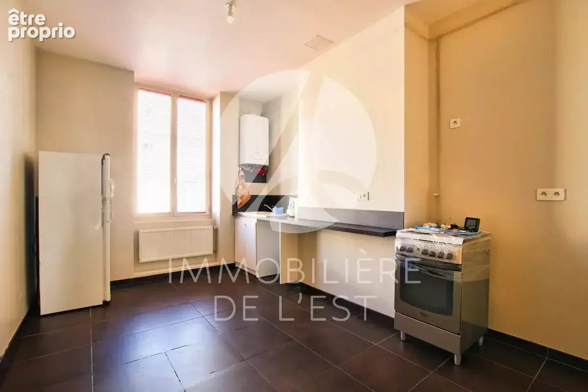 T4 - LYON 7 - 85 m² - photo 3