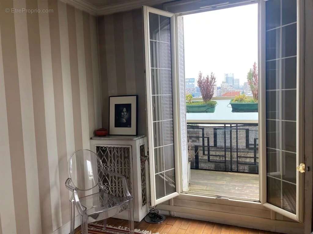 Appartement à BOULOGNE-BILLANCOURT