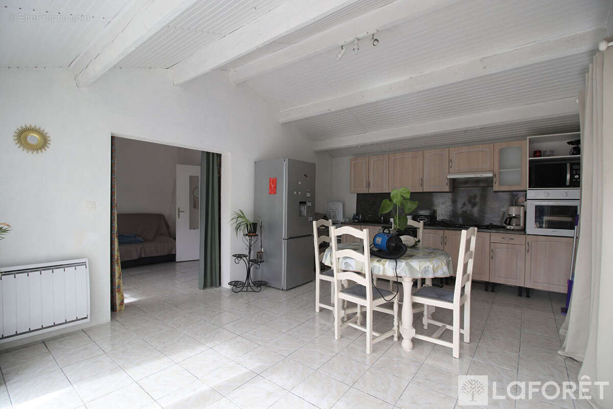 Maison à RAZAC-SUR-L&#039;ISLE