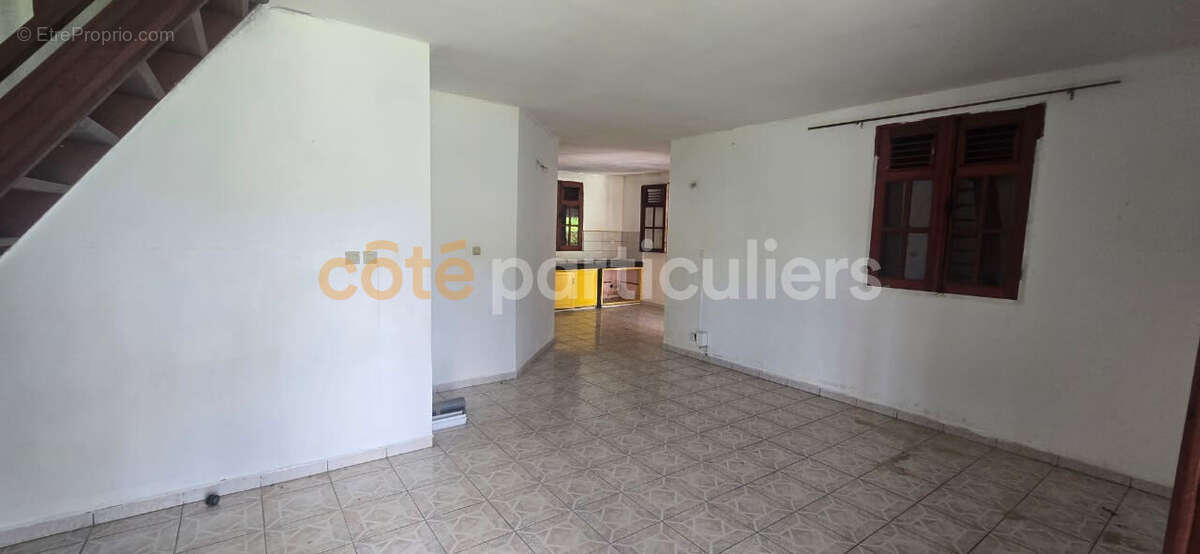 Les abymes ? chazeau  maison 112 m² sur 2 014 m² de terrain - photo 5