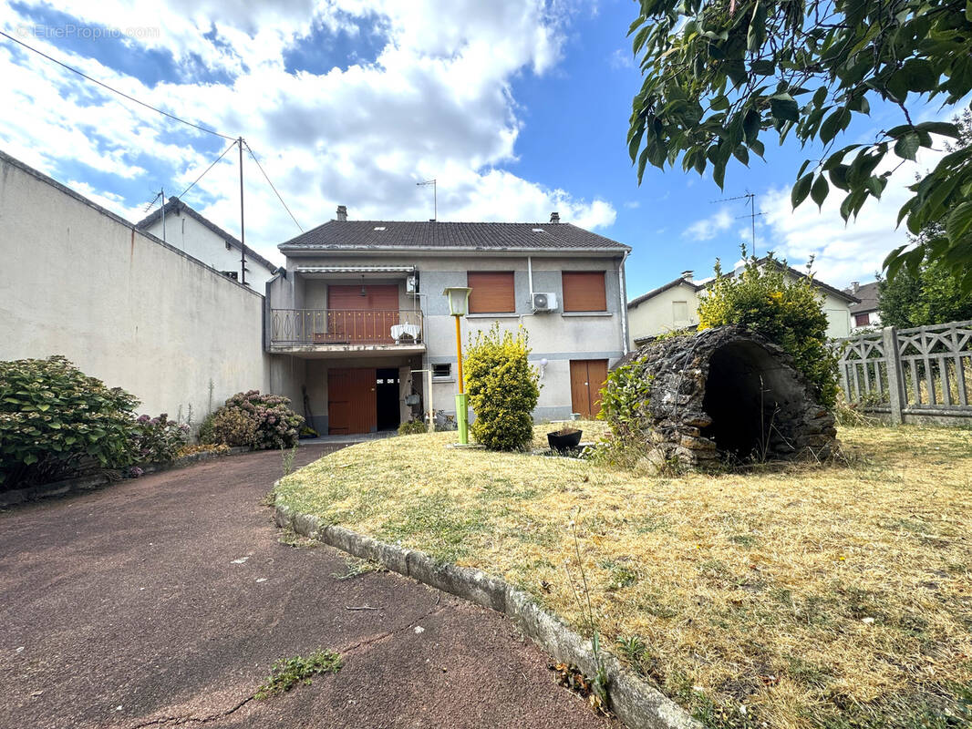 Maison à LE BLANC-MESNIL