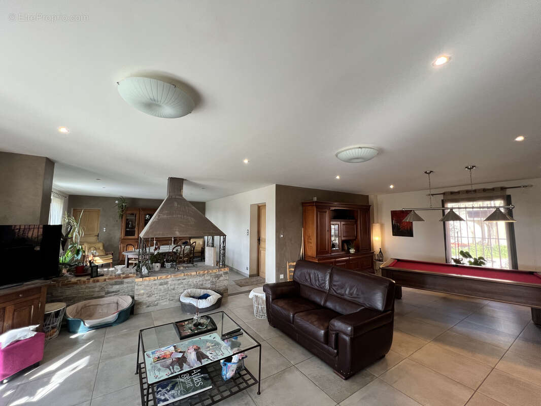 Maison à PUISSERGUIER