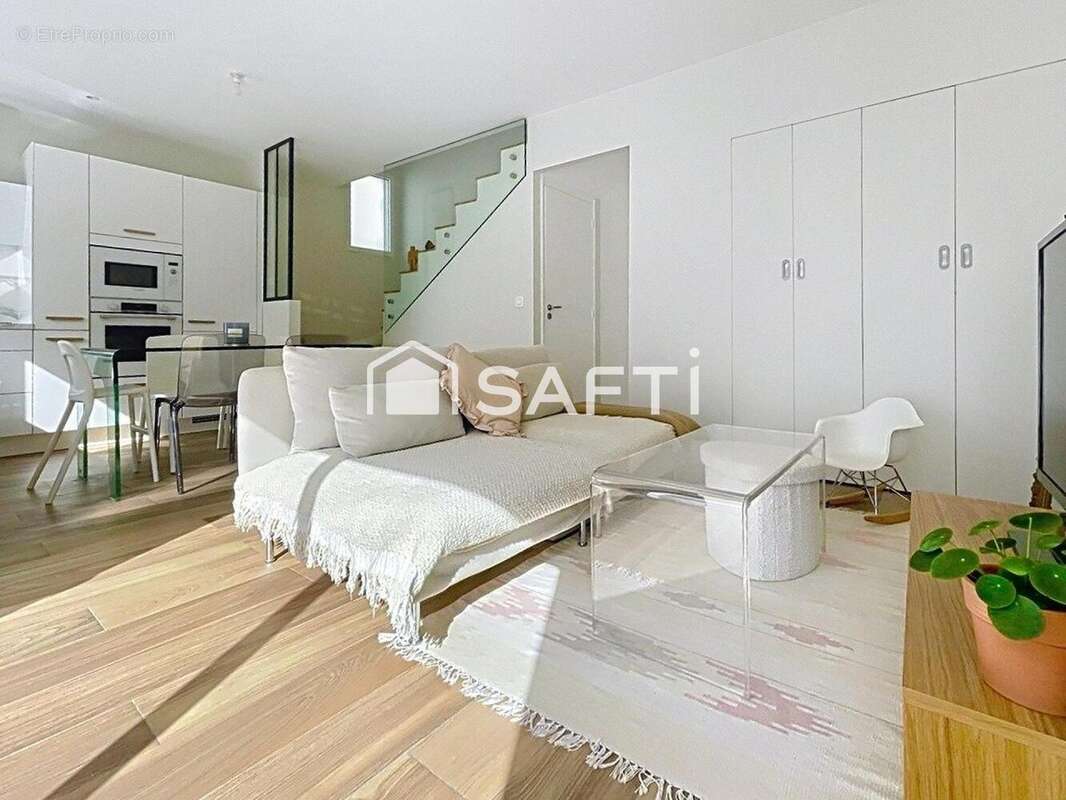 Photo 3 - Maison à RUEIL-MALMAISON