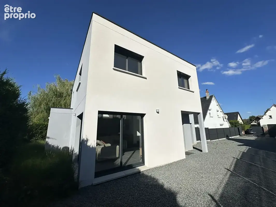 Maison à LE MESNIL-ESNARD