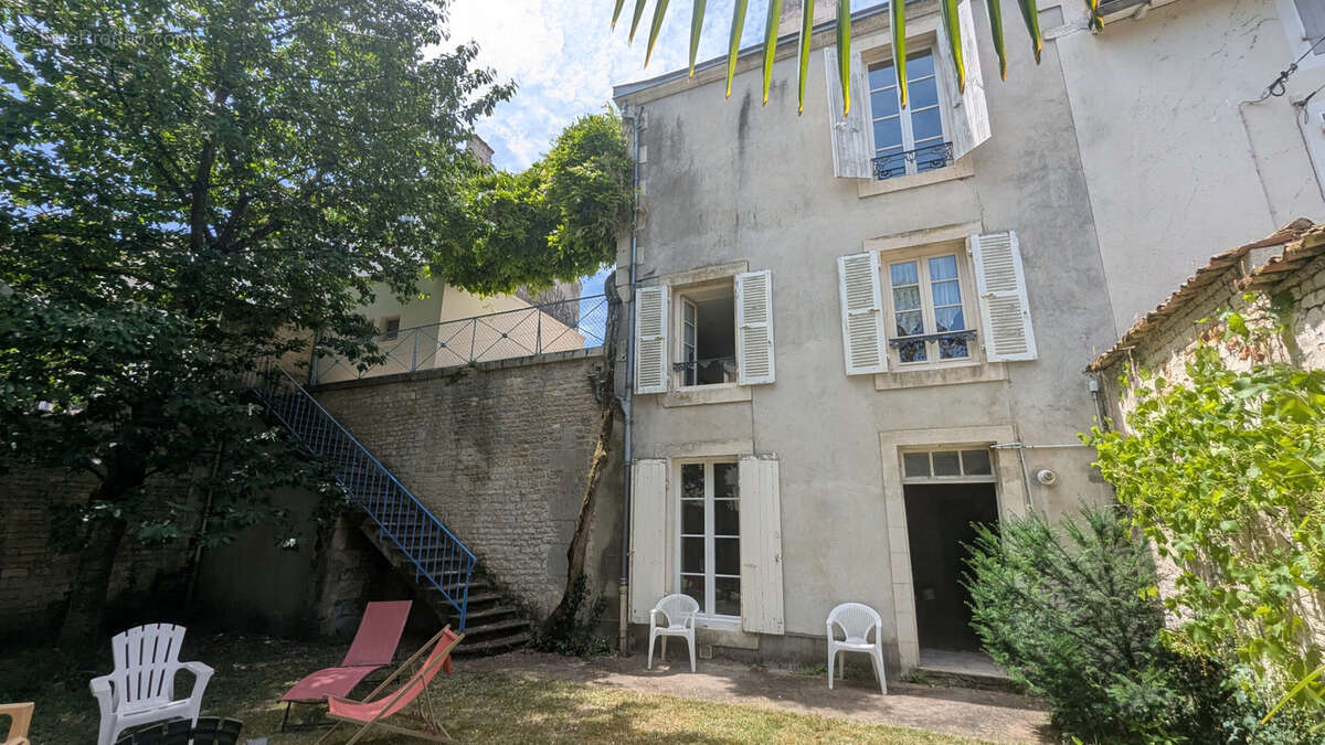 Maison à NIORT