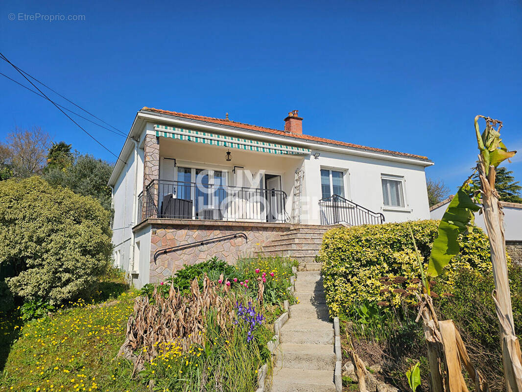 Maison à FONTENAY-LE-COMTE