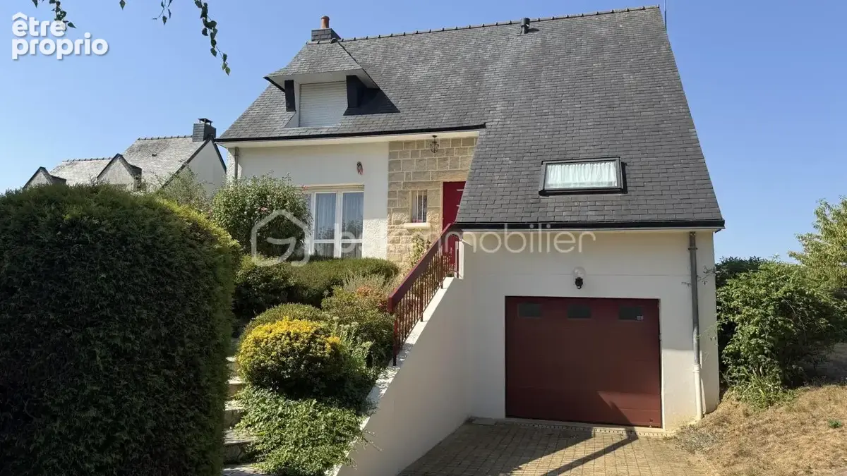 Maison à CHARTRES-DE-BRETAGNE