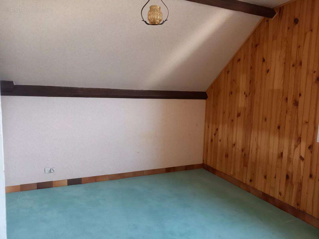 Maison à ROUZIERS-DE-TOURAINE