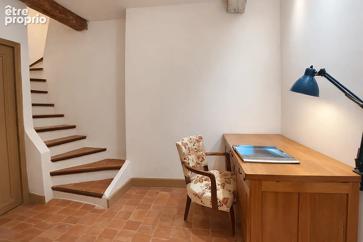 Maison de caractère + 3 suites + 50 m² à aménager : opportunité unique ! - photo 10