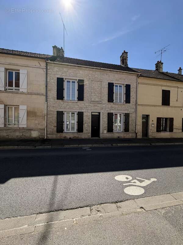 Maison à GOUVIEUX
