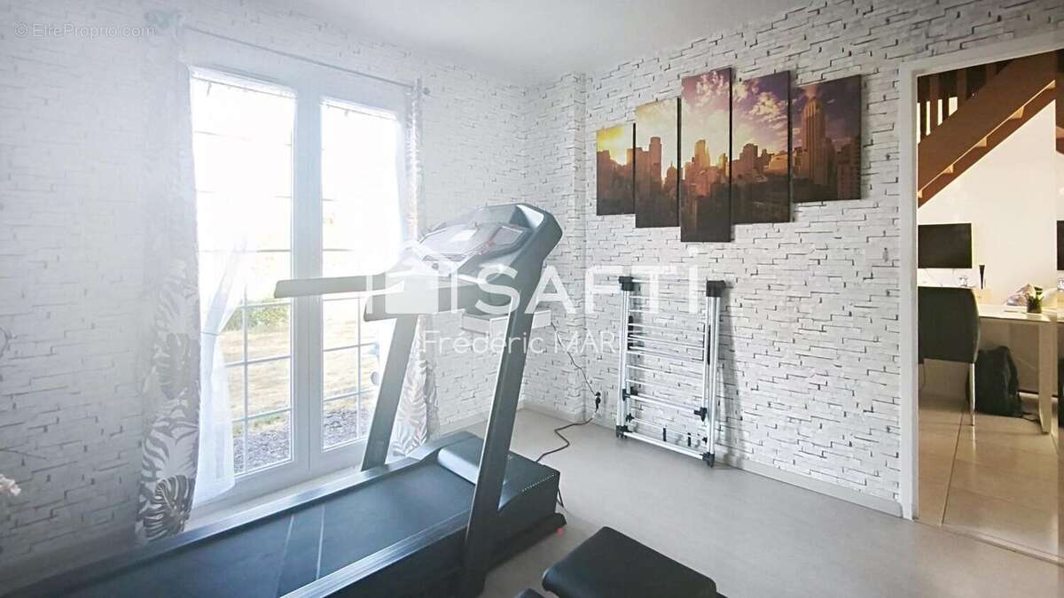 Maison 125 m² à Tordouet  - photo 9