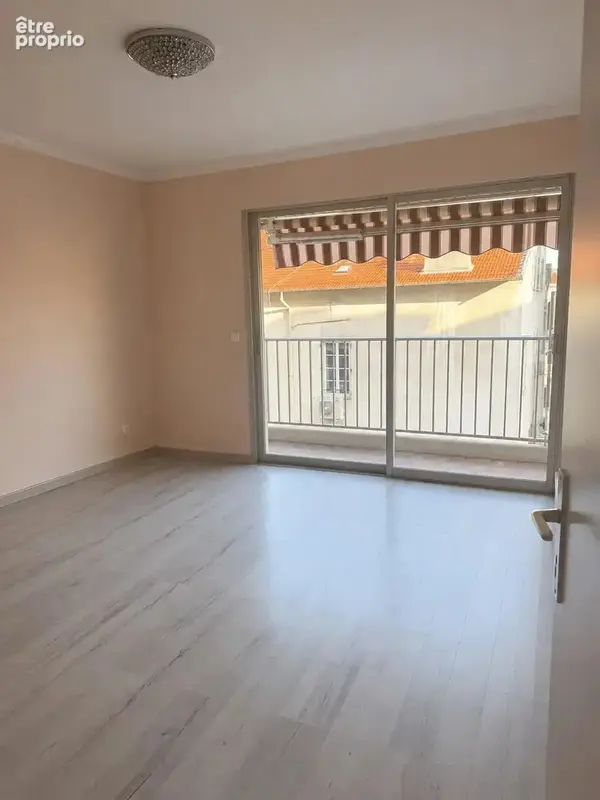 Superbe appartement 3 pièces à Dubouchage, Nice - photo 3