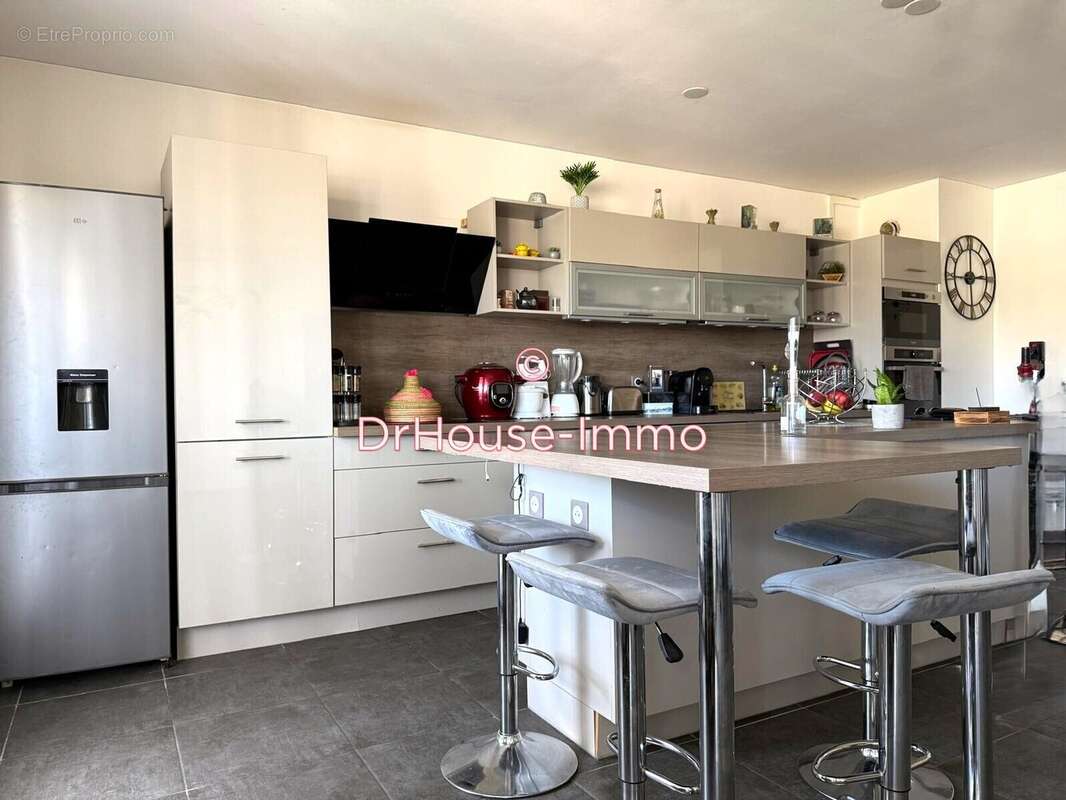 Appartement à VITROLLES