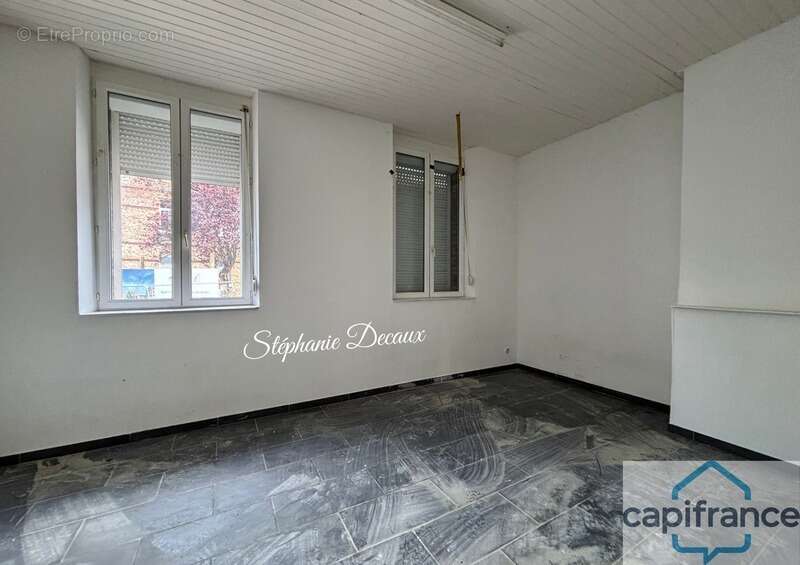 A VENDRE : Immeuble – 5 appartements –  à Fourmies (59) - photo 6