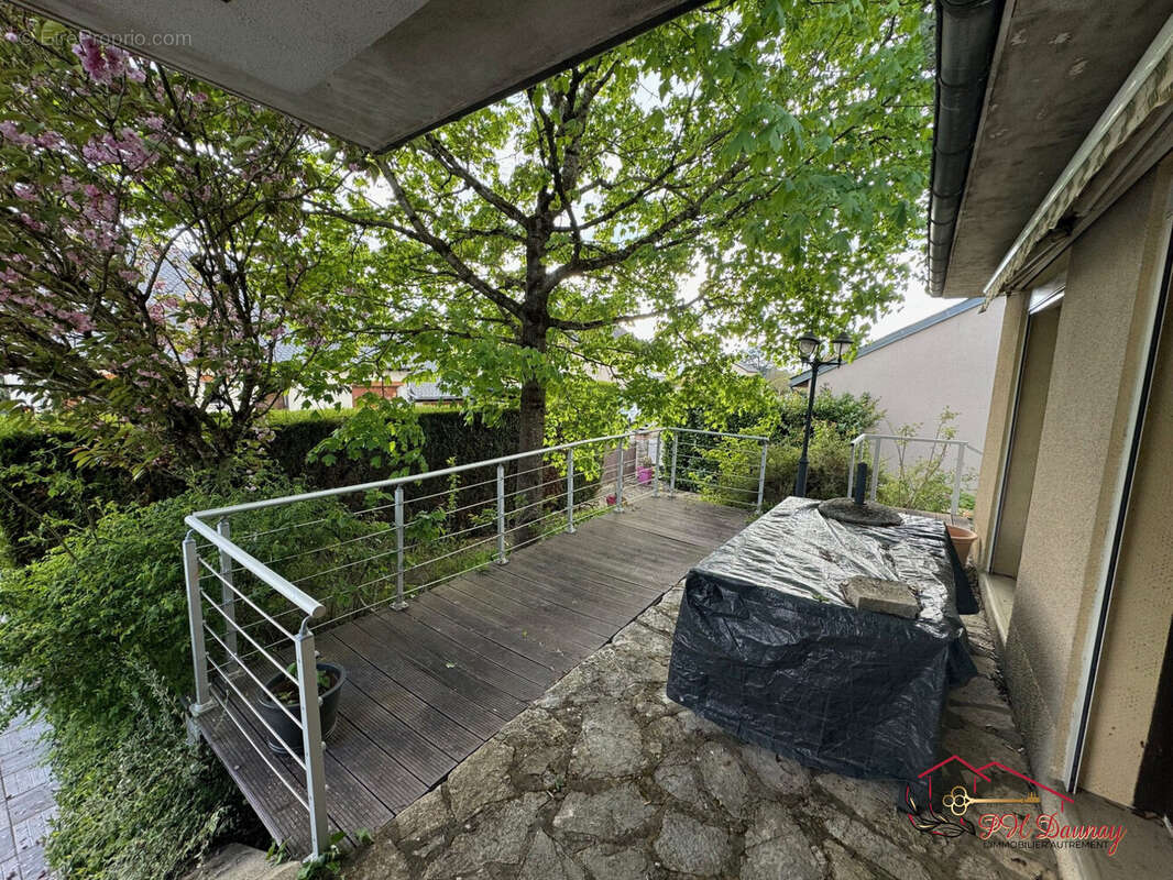 Maison à SEBAZAC-CONCOURES