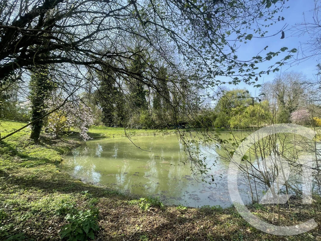 Terrain à PERONNE