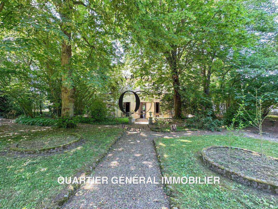 Maison de maitre Ivry le temple - photo 7