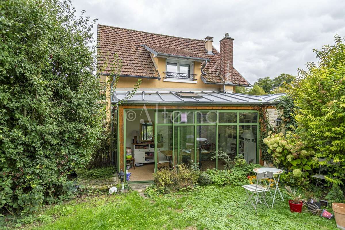 Maison à HARDRICOURT