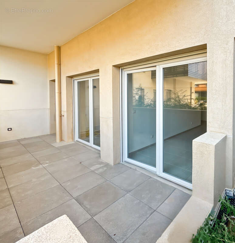 Appartement T3 avec terrasse et jardin plein sud - photo 9