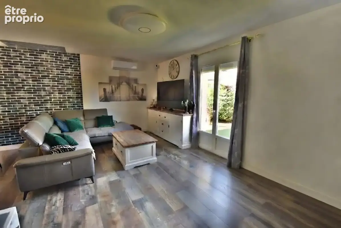 Maison à vendre 6 pièces  (16) ST YRIEIX, 5 chambres, garage, véranda, piscine - photo 4