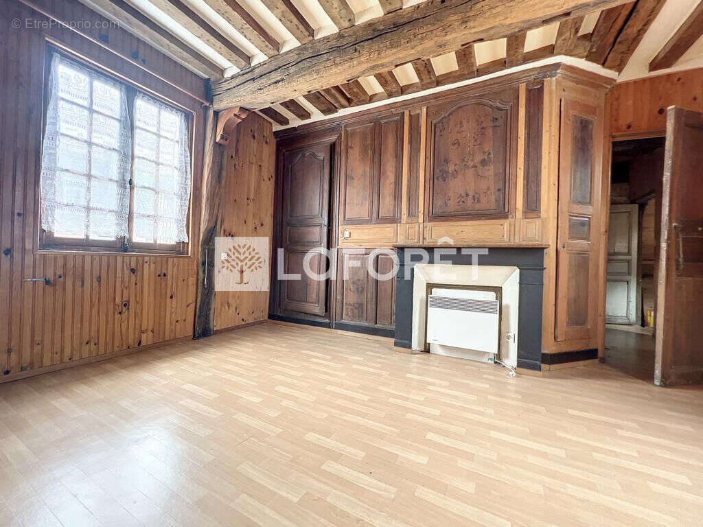 Maison à LA FERRIERE-SUR-RISLE