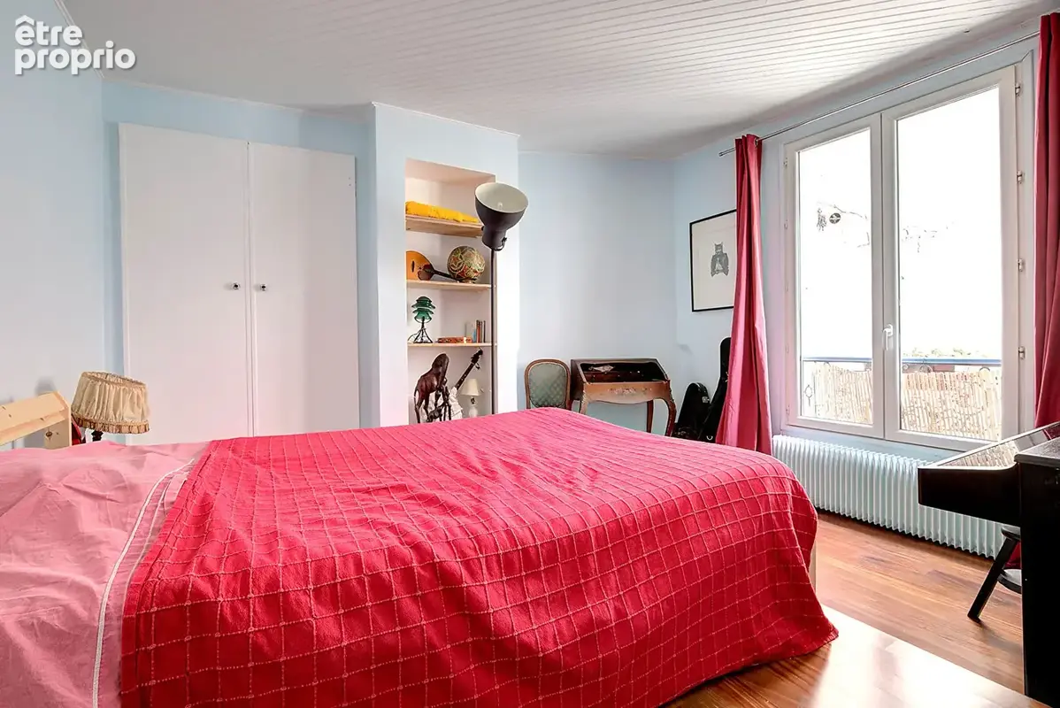 Montmartre  abbesses / 4 pièces de caractère de 103 m² au calme absolu - photo 12