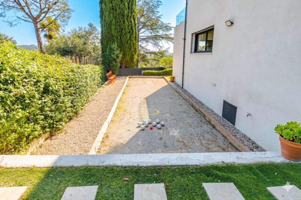 Maison à LA COLLE-SUR-LOUP