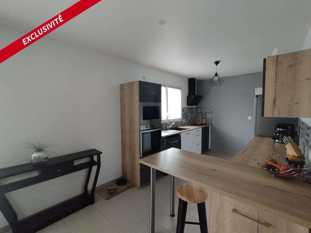 Maison à LE TOUR-DU-PARC