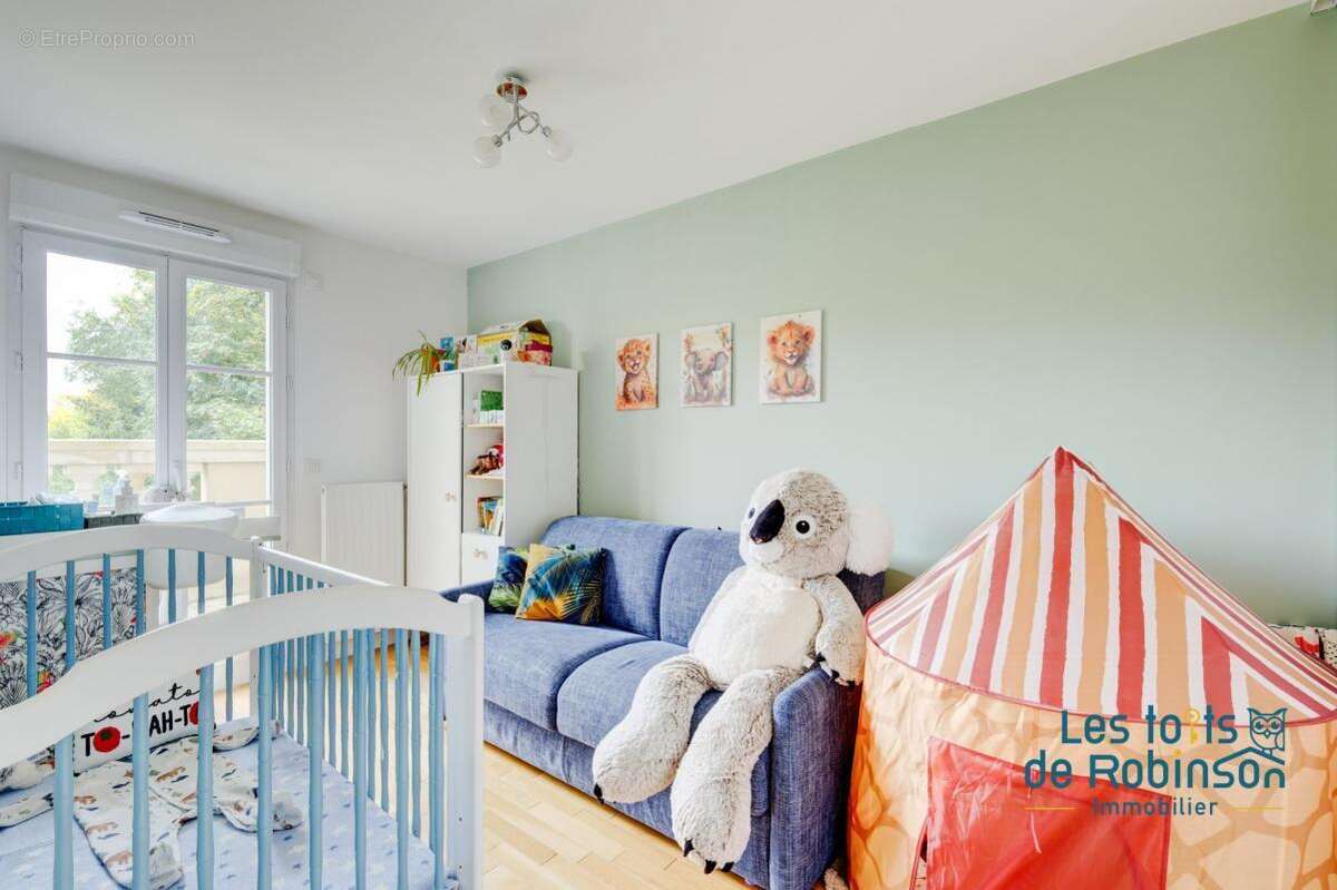 Appartement à LE PLESSIS-ROBINSON