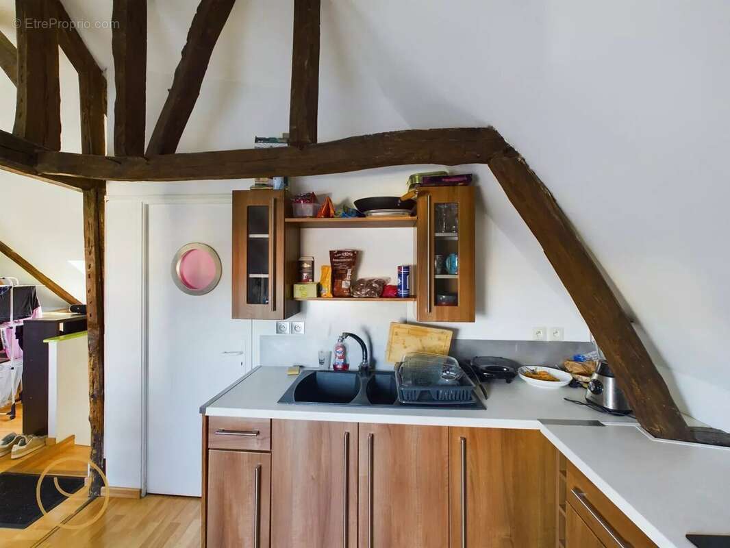 Appartement à PONT-SAINTE-MARIE