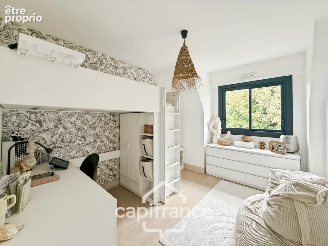 À VENDRE PONTIVY – Appartement rénové de plus de 73 m² au dernier étage, à 500 m du centre-ville - photo 14