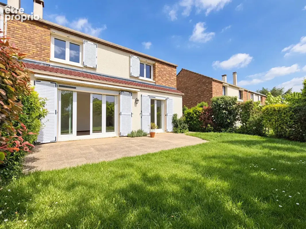 Maison 5 pièces 108 m² à montigny le bretonneux - photo 10