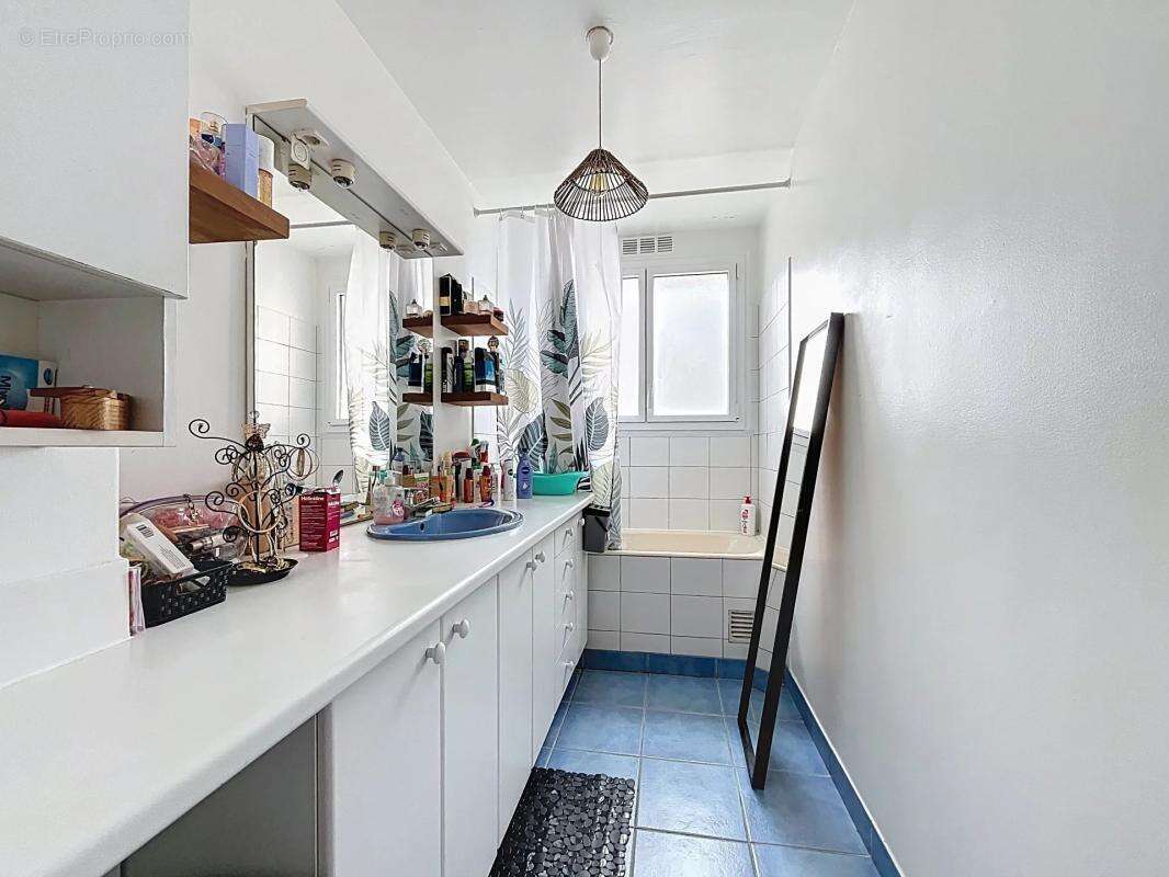 Appartement à BOIS-D'ARCY