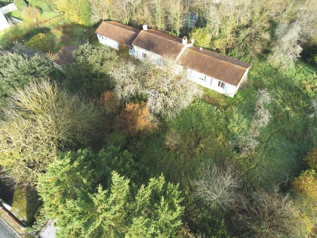 Maison à VERTEUIL-SUR-CHARENTE