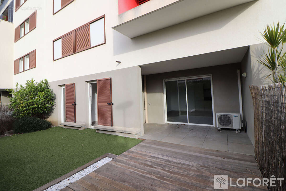 Appartement à HYERES